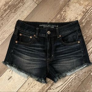 American Eagle high rise festival denim shorts. Size 4